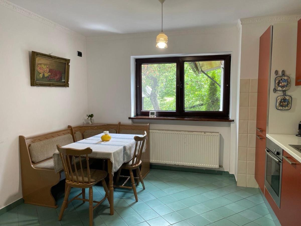 Pensiunea La Maison Bran  Eksteriør bilde